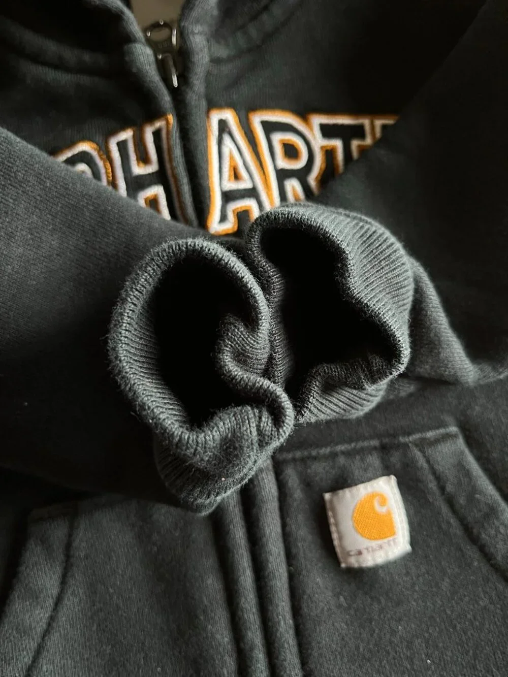Carhartt black lettering hoodie 9m